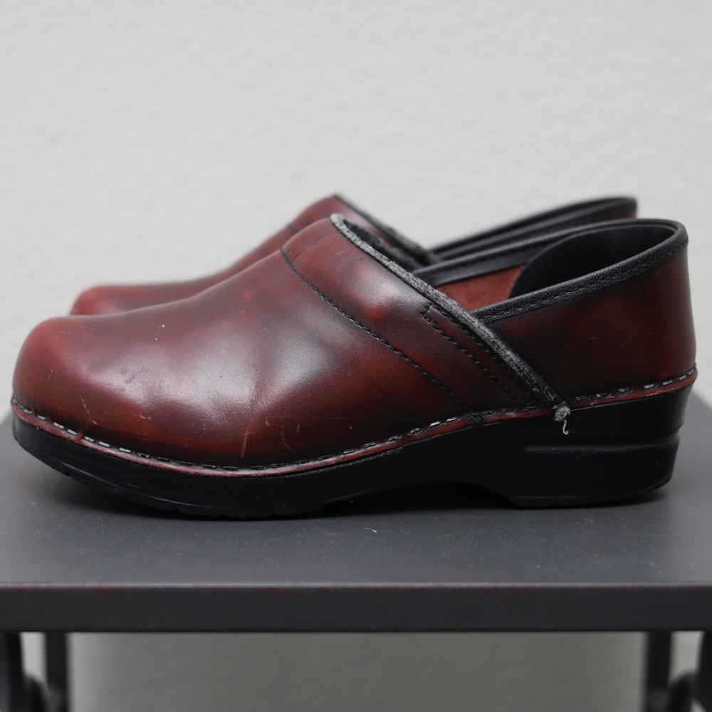 Dansko clogs - Picture 7 of 8